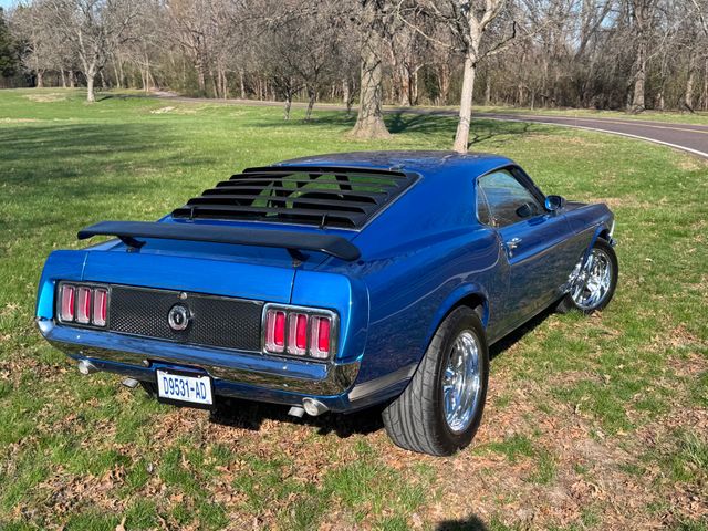 1970 Ford MUSTANG BOSS 351 TRIBUTE | Valley Park, Missouri | VELOCITY PERFORMANCE GARAGE 1970 Ford MUSTANG BOSS 351 TRIBUTE | Valley Park, Missouri | VELOCITY PERFORMANCE GARAGE