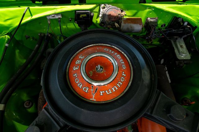 1970 Plymouth ROADRUNNER 383 cubic-inch big-block Mopar V8.