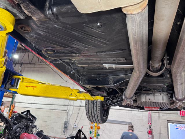 1971 Dodge CHALLENGER HEMI R/T | Valley Park, Missouri | VELOCITY PERFORMANCE GARAGE 1971 Dodge CHALLENGER HEMI R/T | Valley Park, Missouri | VELOCITY PERFORMANCE GARAGE