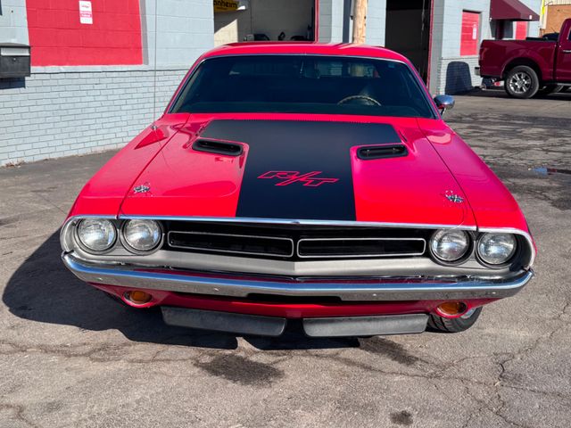 1971 Dodge CHALLENGER HEMI R/T | Valley Park, Missouri | VELOCITY PERFORMANCE GARAGE 1971 Dodge CHALLENGER HEMI R/T | Valley Park, Missouri | VELOCITY PERFORMANCE GARAGE