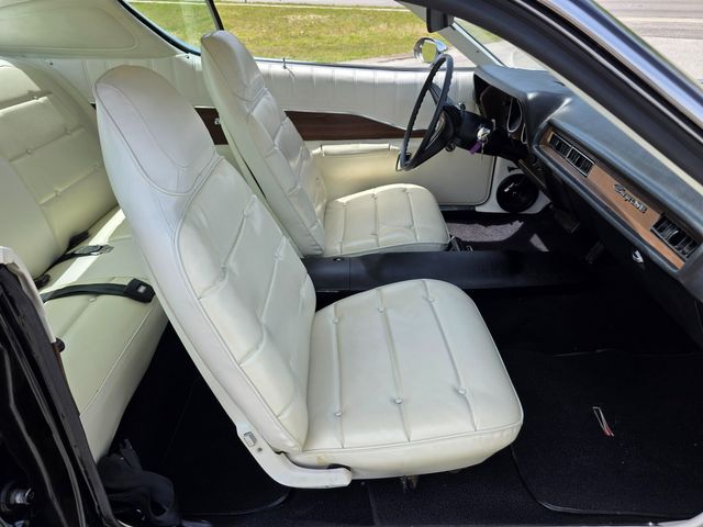 1972 Dodge Charger SE