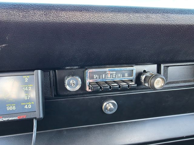 1974 Jeep Wagoneer Quadra-Trac 1974 Jeep Wagoneer Quadra-Trac