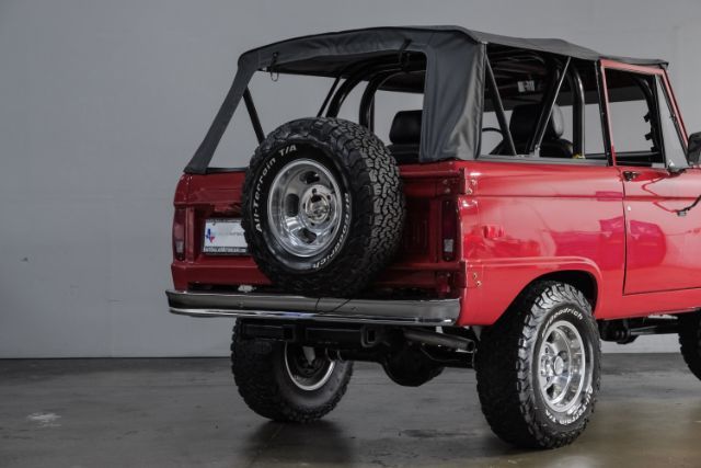 1975 Ford Bronco Frame Off Resto V8 302ci P/S P/B A/C Lift BFG Tire | Dallas, TX | East Dallas Diesel 1975 Ford Bronco Frame Off Resto V8 302ci P/S P/B A/C Lift BFG Tire | Dallas, TX | East Dallas Diesel