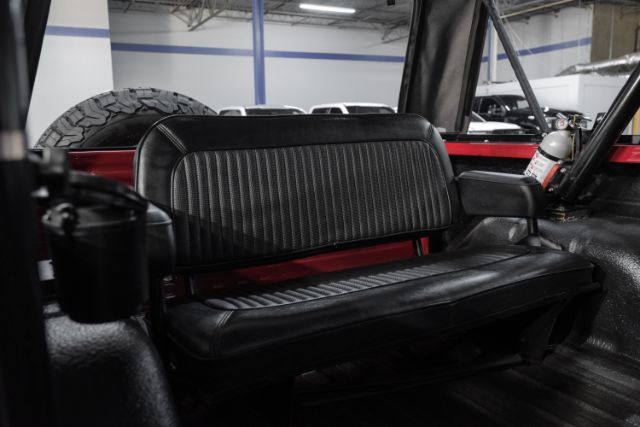 1975 Ford Bronco Frame Off Resto V8 302ci P/S P/B A/C Lift BFG Tire | Dallas, TX | East Dallas Diesel 1975 Ford Bronco Frame Off Resto V8 302ci P/S P/B A/C Lift BFG Tire | Dallas, TX | East Dallas Diesel