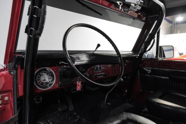 1975 Ford Bronco Frame Off Resto V8 302ci P/S P/B A/C Lift BFG Tire | Dallas, TX | East Dallas Diesel 1975 Ford Bronco Frame Off Resto V8 302ci P/S P/B A/C Lift BFG Tire | Dallas, TX | East Dallas Diesel