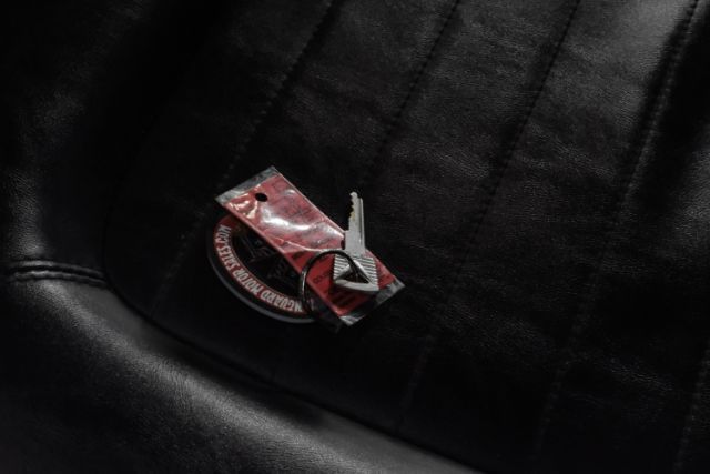 1975 Ford Bronco Frame Off Resto V8 302ci P/S P/B A/C Lift BFG Tire | Dallas, TX | East Dallas Diesel 1975 Ford Bronco Frame Off Resto V8 302ci P/S P/B A/C Lift BFG Tire | Dallas, TX | East Dallas Diesel