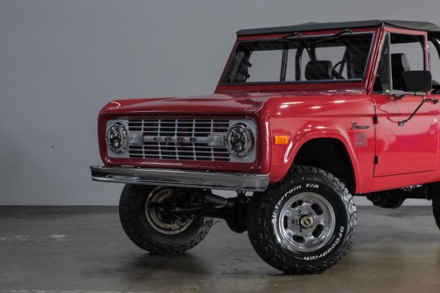 1975 Ford Bronco Frame Off Resto V8 302ci P/S P/B A/C Lift BFG Tire | Dallas, TX | East Dallas Diesel 1975 Ford Bronco Frame Off Resto V8 302ci P/S P/B A/C Lift BFG Tire | Dallas, TX | East Dallas Diesel