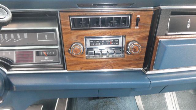 1976 OLDSMOBILE DELTA 88  LOW MILES ROYALE