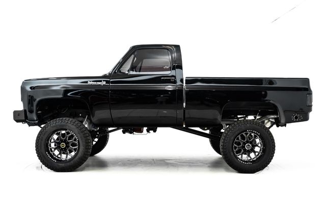1977 Chevrolet K10 Cheyenne Super Pickup No Expense Spared Restomod with A/C and a LS6 V8 | Dallas, TX | RPM Garage 1977 Chevrolet K10 Cheyenne Super Pickup No Expense Spared Restomod with A/C and a LS6 V8 | Dallas, TX | RPM Garage
