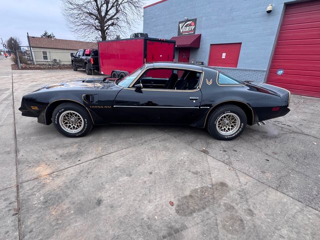 1981 Pontiac Firebird Trans Am | Valley Park, Missouri | VELOCITY PERFORMANCE GARAGE 1981 Pontiac Firebird Trans Am | Valley Park, Missouri | VELOCITY PERFORMANCE GARAGE