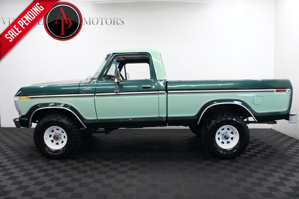 1978 Ford F150 Ranger Short Box 4x4 Auto 400M V8