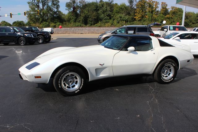 1979 Chevrolet Corvette Coupe | Granite City, Illinois | MasterCars Company Inc. 1979 Chevrolet Corvette Coupe | Granite City, Illinois | MasterCars Company Inc.