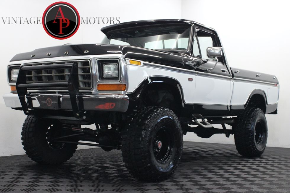 1979 Ford F150 Ranger Lariat 4x4 400 V8