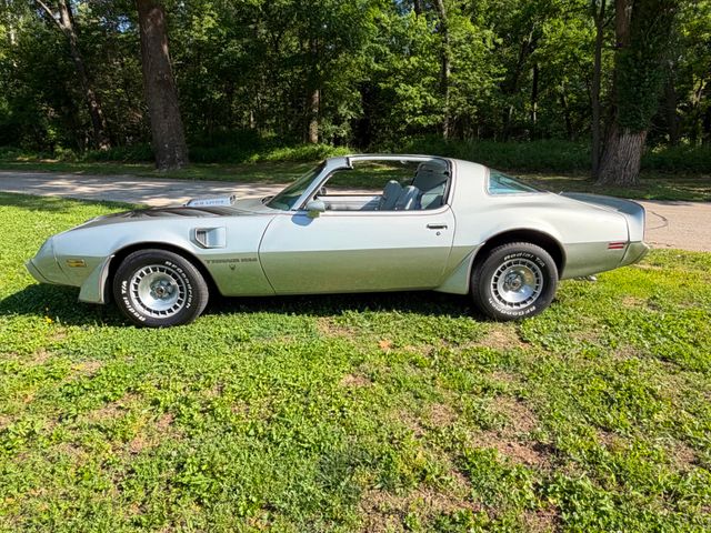 1979 Pontiac FIREBIRD TRANS AM | Valley Park, Missouri | VELOCITY PERFORMANCE GARAGE