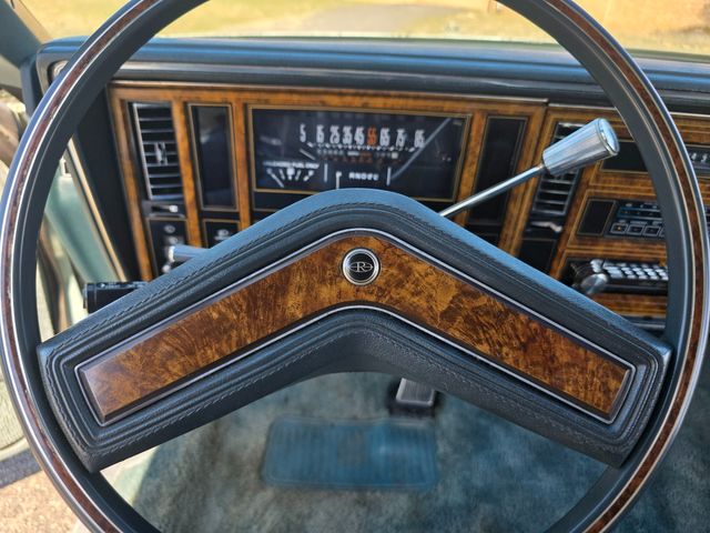 1981 Buick Riviera Coupe