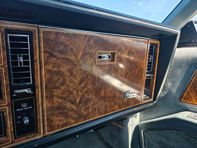 1981 Buick Riviera Coupe 1981 Buick Riviera Coupe