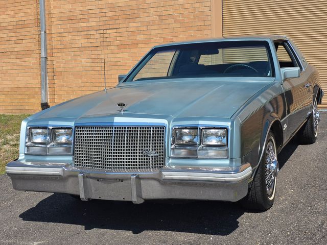 1981 Buick Riviera Coupe 1981 Buick Riviera Coupe