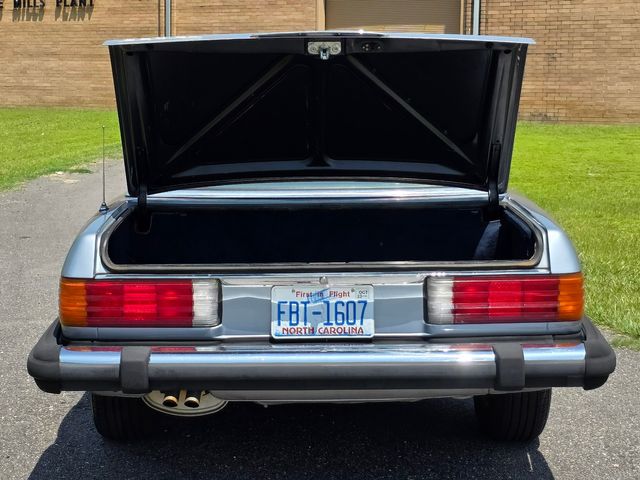 1982 Mercedes-Benz 380SL Roadster 1982 Mercedes-Benz 380SL Roadster