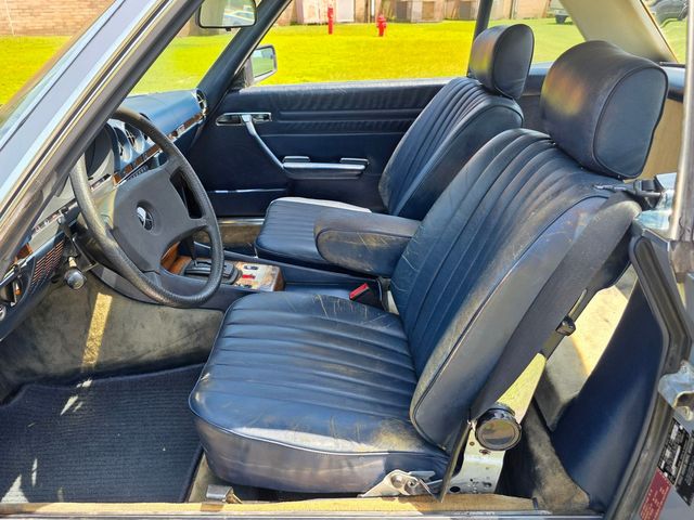 1982 Mercedes-Benz 380SL Roadster 1982 Mercedes-Benz 380SL Roadster