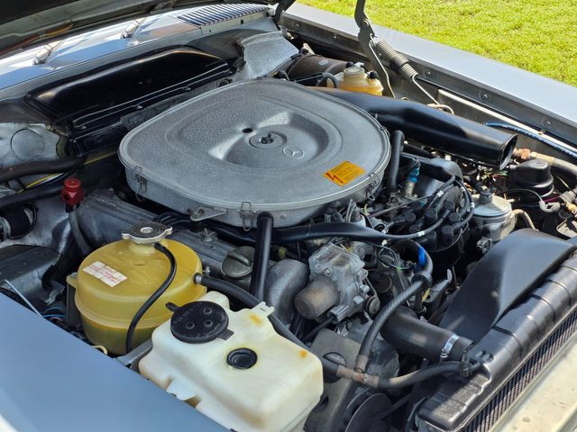 1982 Mercedes-Benz 380SL Roadster 1982 Mercedes-Benz 380SL Roadster