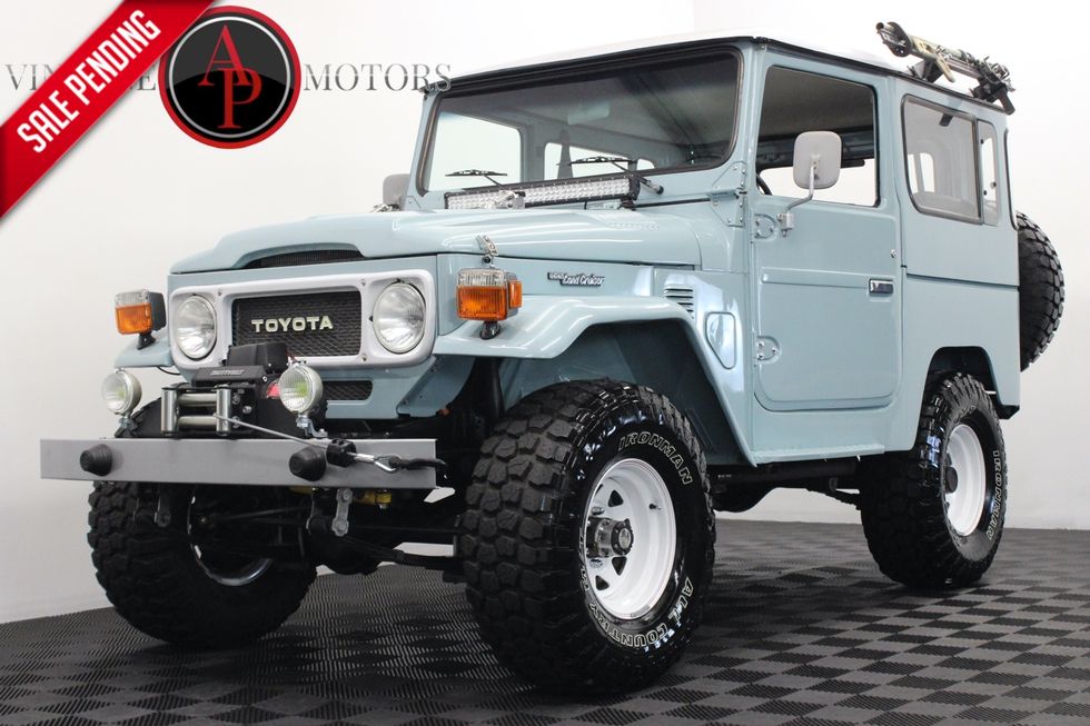 1982 Toyota Land Cruiser FJ40 4x4 2F I6 AC Restored
