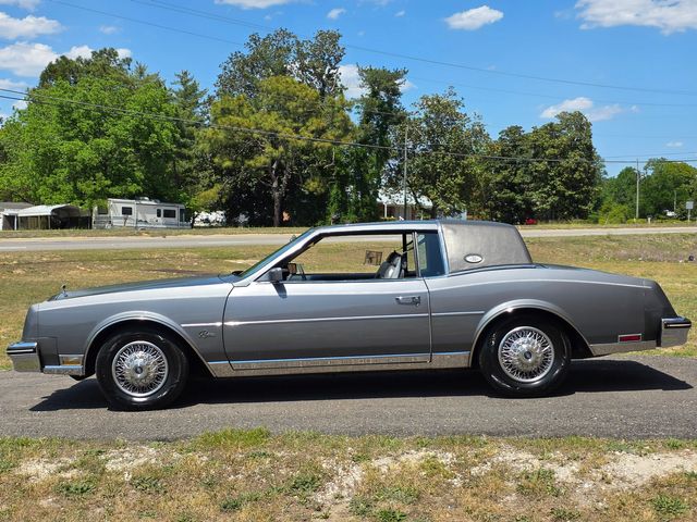 1985 Buick Riviera Coupe