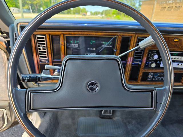 1985 Buick Riviera Coupe