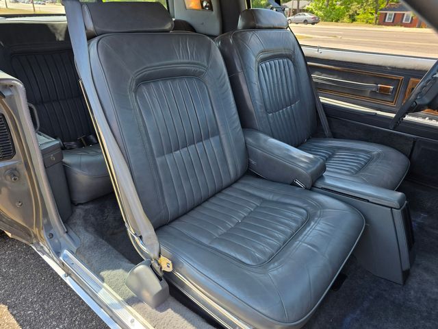 1985 Buick Riviera Coupe 1985 Buick Riviera Coupe