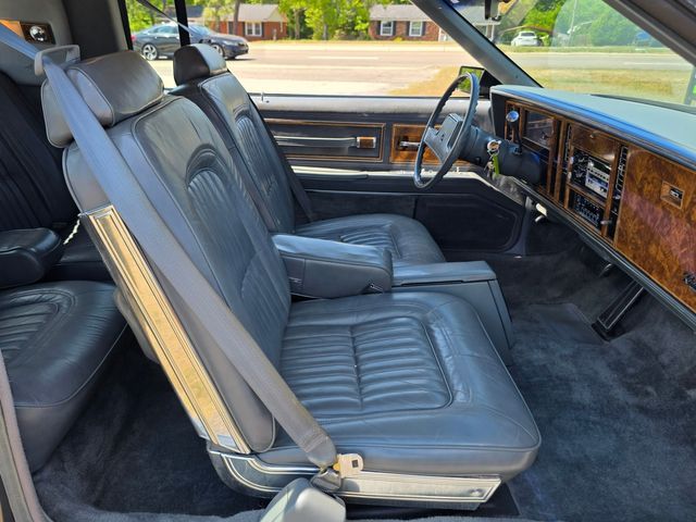 1985 Buick Riviera Coupe 1985 Buick Riviera Coupe