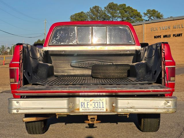 1985 Chevrolet C10 Scottsdale LWB