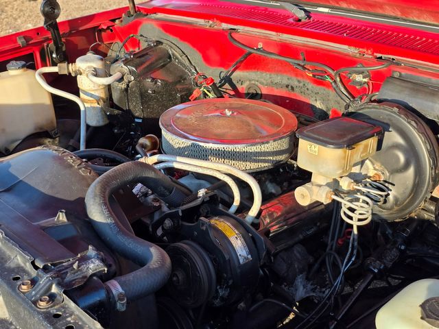 1985 Chevrolet C10 Scottsdale LWB