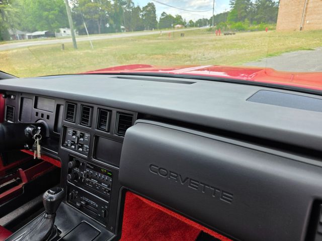1985 Chevrolet Corvette Coupe 1985 Chevrolet Corvette Coupe