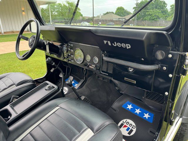 1985 Jeep CJ-7 Laredo