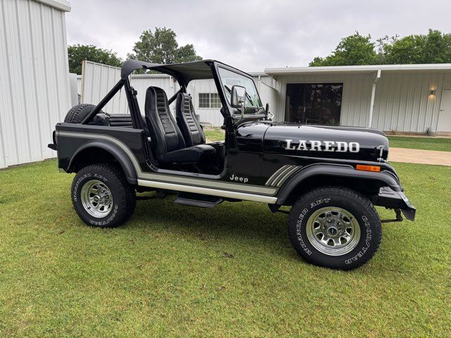 1985 Jeep CJ-7 Laredo