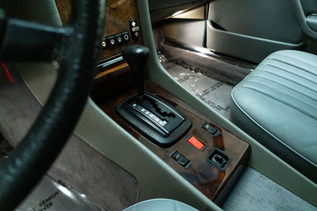 1985 Mercedes-Benz 380 SL  | Carrollton, TX | Texas Hot Rides