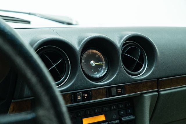 1985 Mercedes-Benz 380 SL  | Carrollton, TX | Texas Hot Rides