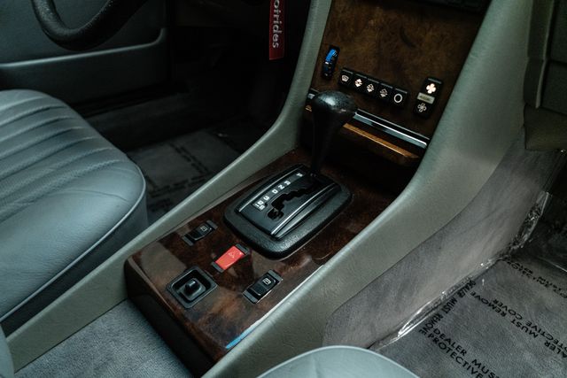 1985 Mercedes-Benz 380 SL | Carrollton, TX | Texas Hot Rides 1985 Mercedes-Benz 380 SL | Carrollton, TX | Texas Hot Rides