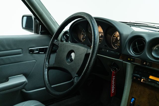 1985 Mercedes-Benz 380 SL | Carrollton, TX | Texas Hot Rides 1985 Mercedes-Benz 380 SL | Carrollton, TX | Texas Hot Rides