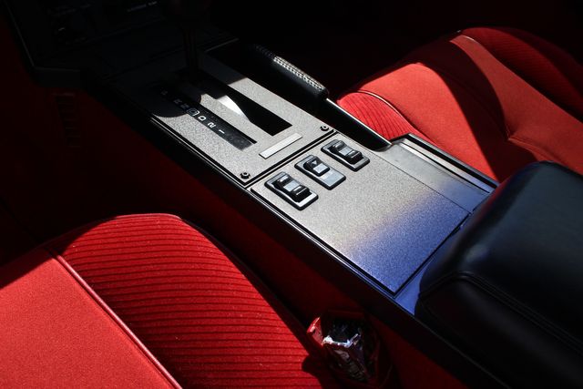 1986 Chevrolet Camaro Z28 IROC | Granite City, Illinois | MasterCars Company Inc.