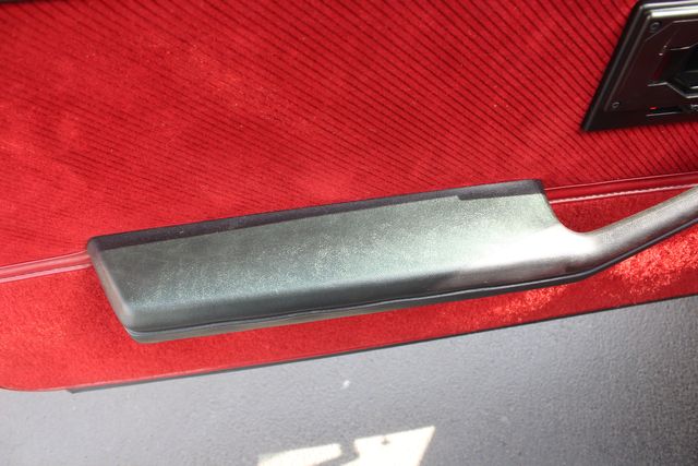 1986 Chevrolet Camaro Z28 IROC | Granite City, Illinois | MasterCars Company Inc. 1986 Chevrolet Camaro Z28 IROC | Granite City, Illinois | MasterCars Company Inc.