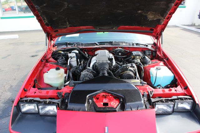 1986 Chevrolet Camaro Z28 IROC | Granite City, Illinois | MasterCars Company Inc.