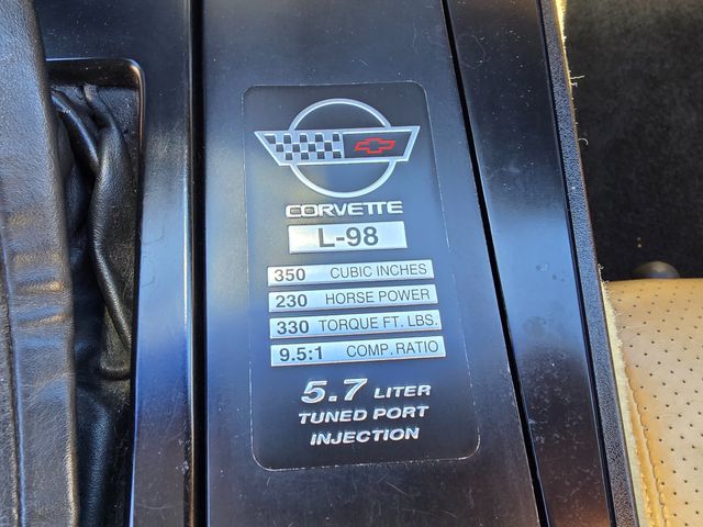 1986 Chevrolet Corvette Base 1986 Chevrolet Corvette Base