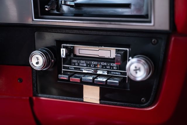 1986 Chevrolet K20 Silverado Camper Special 2500 350ci V8 Engine 4x4 | Dallas, TX | RPM Garage 1986 Chevrolet K20 Silverado Camper Special 2500 350ci V8 Engine 4x4 | Dallas, TX | RPM Garage