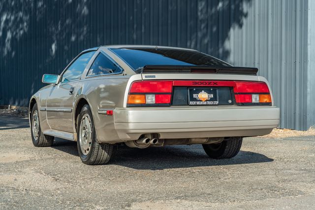 1986 Nissan 300ZX Coupe 5-SPEED MANUAL / CLEAN CARFAX / T TOP | Dallas, TX | Rocky Mountain Truck Stop Dallas 1986 Nissan 300ZX Coupe 5-SPEED MANUAL / CLEAN CARFAX / T TOP | Dallas, TX | Rocky Mountain Truck Stop Dallas