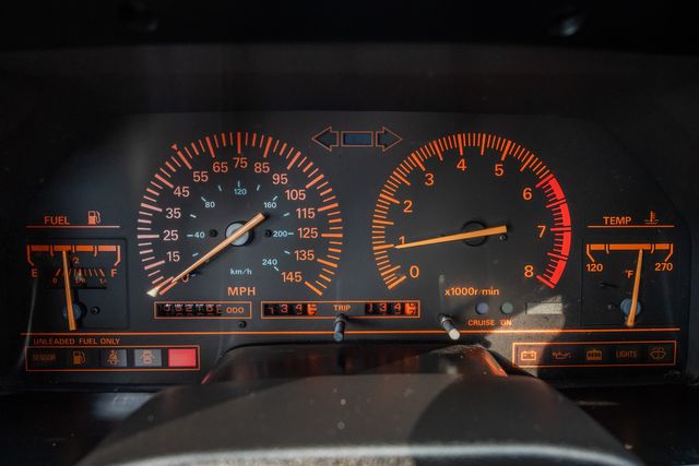 1986 Nissan 300ZX Coupe 5-SPEED MANUAL / CLEAN CARFAX / T TOP | Dallas, TX | Rocky Mountain Truck Stop Dallas 1986 Nissan 300ZX Coupe 5-SPEED MANUAL / CLEAN CARFAX / T TOP | Dallas, TX | Rocky Mountain Truck Stop Dallas