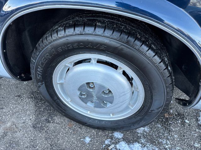 1987 Buick Riviera Base