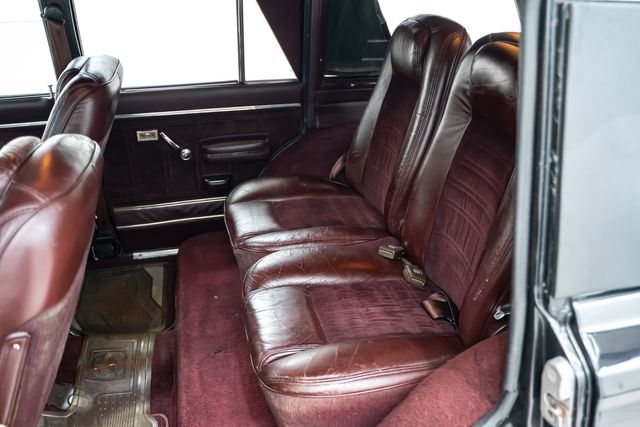 1987 Jeep Grand Wagoneer Ambassador Edition Believed to be 1 of 12 Produced | Dallas, TX | RPM Garage 1987 Jeep Grand Wagoneer Ambassador Edition Believed to be 1 of 12 Produced | Dallas, TX | RPM Garage