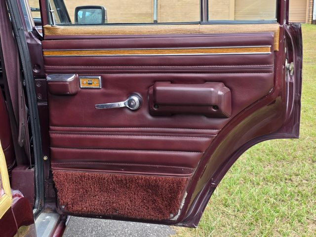 1987 Jeep Grand Wagoneer Base 1987 Jeep Grand Wagoneer Base