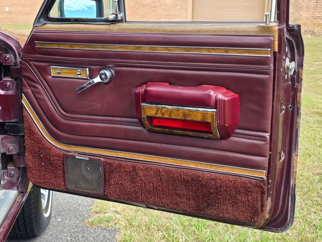 1987 Jeep Grand Wagoneer Base 1987 Jeep Grand Wagoneer Base