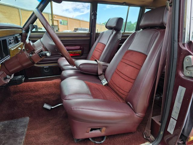 1987 Jeep Grand Wagoneer Base 1987 Jeep Grand Wagoneer Base